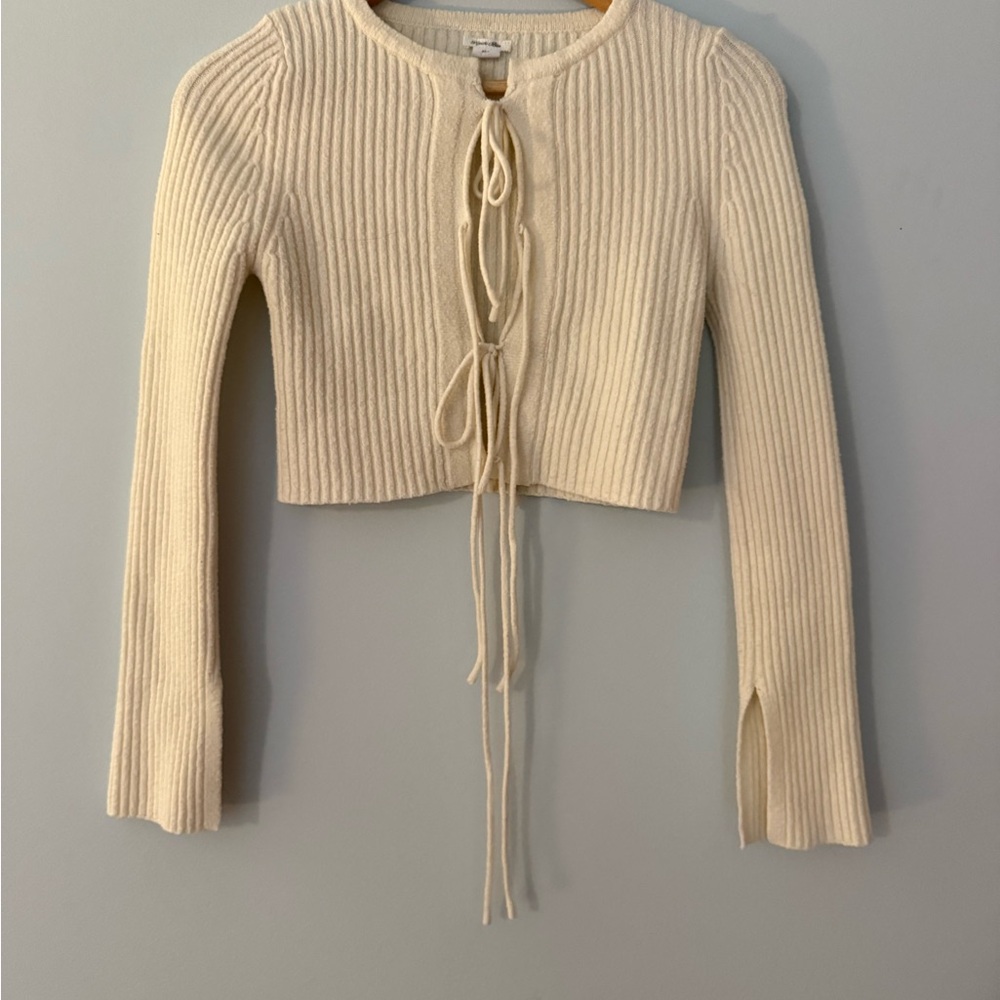 Kimchi Blue Cream Ribbed Sweater